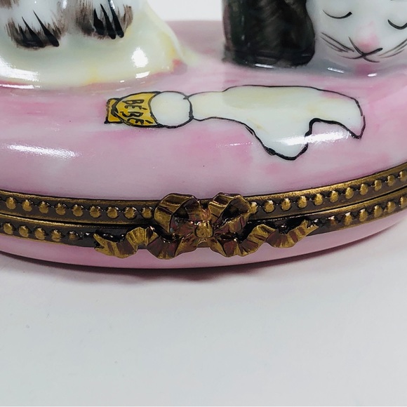 Limoges Trinket Box - Rochard Limoges Porcelain Cat Kitten and Spilt Milk Box - Picture 8 of 13